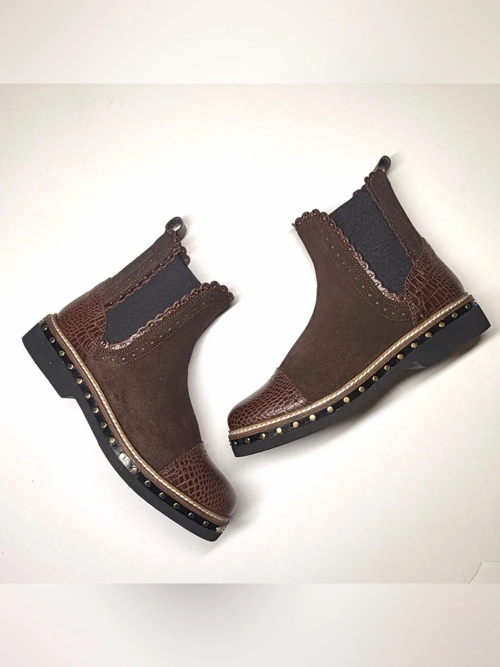 Free People Women’s Atlas Chelsea Boot Chocolate Brown Studded Size- 37 Us 7